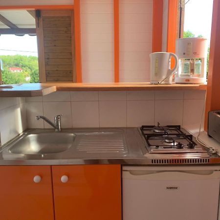 Bungalow Les Cerisiers Буйянт Екстериор снимка